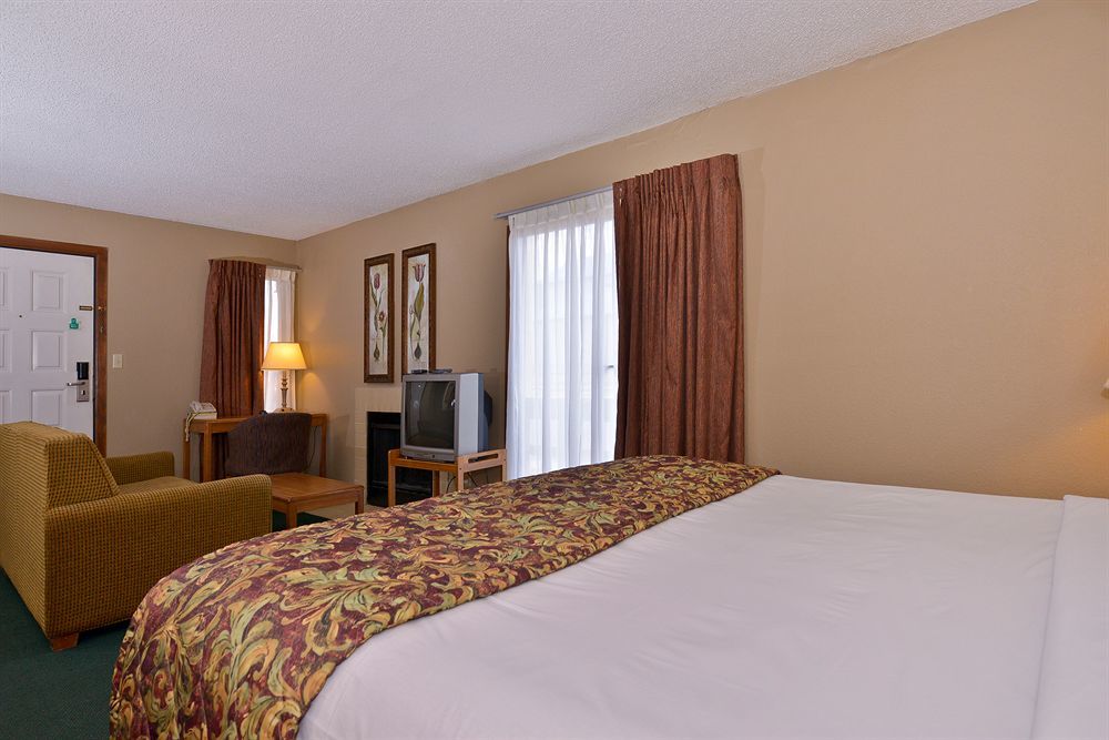 Mainstay Suites Springfield South - Battlefield Rd Kültér fotó