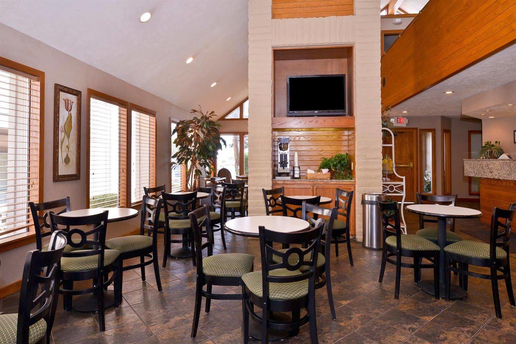 Mainstay Suites Springfield South - Battlefield Rd Kültér fotó