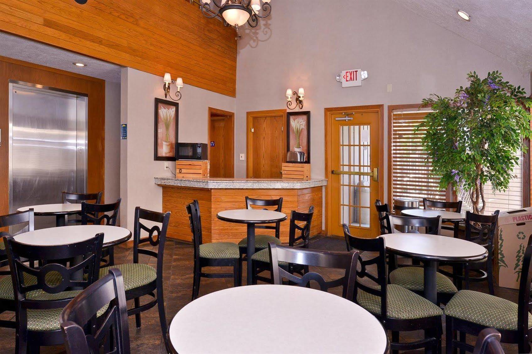 Mainstay Suites Springfield South - Battlefield Rd Kültér fotó